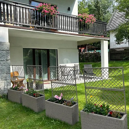 게스트하우스 Jeleni Ruczaj 카르파츠